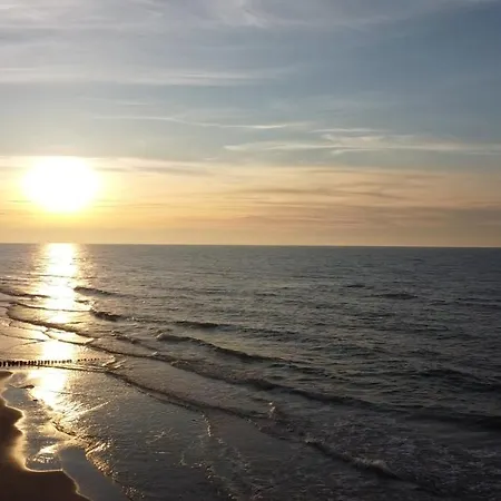 Elegance Blue W Let's Sea Basen&spa アパート