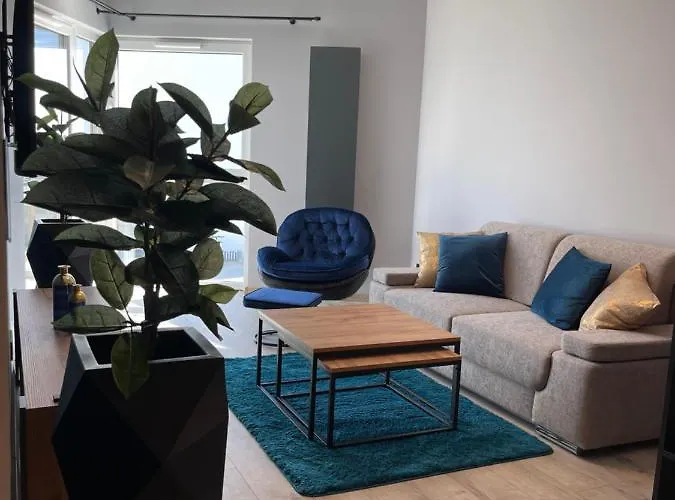 Elegance Blue W Let's Sea Basen&spa 公寓 *