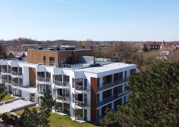 Elegance Blue W Let's Sea Basen&spa Apartamento